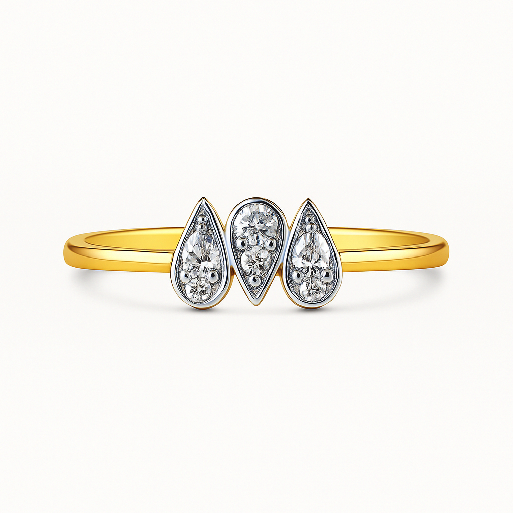 Beautiful 18 Kt Gold  Natural Diamond Ring